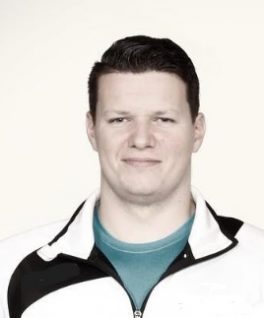 Michael-Bader-Wuerfe-Partnerstunt-Gruppenhebung-ue-3-P